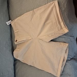 Old Navy Everyday Shorts Size Medium